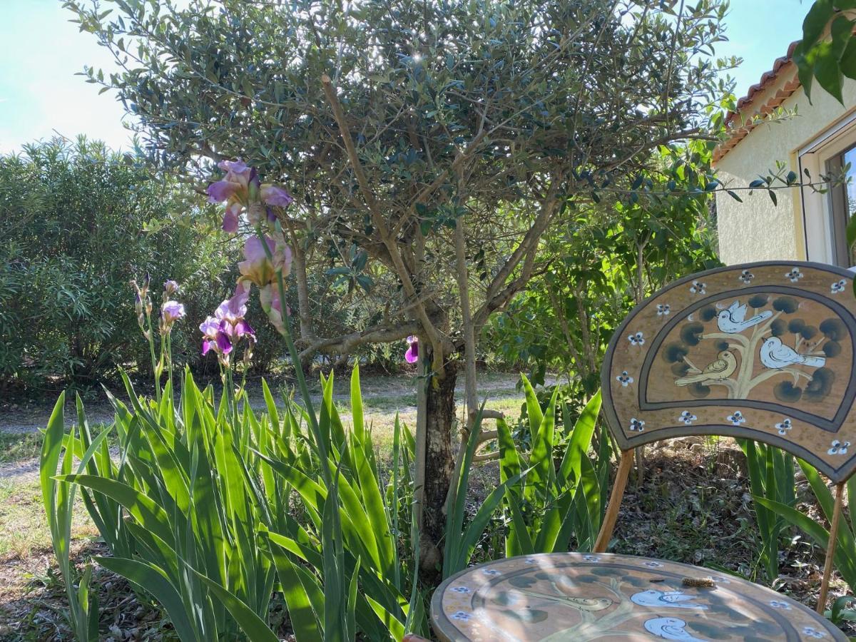 EntrecasteauxL'Eveil En Provence住宿加早餐旅馆 外观 照片