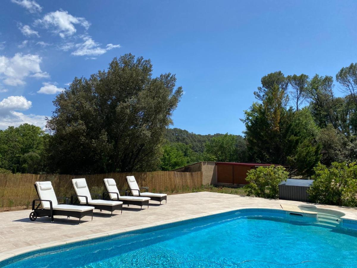 EntrecasteauxL'Eveil En Provence住宿加早餐旅馆 外观 照片
