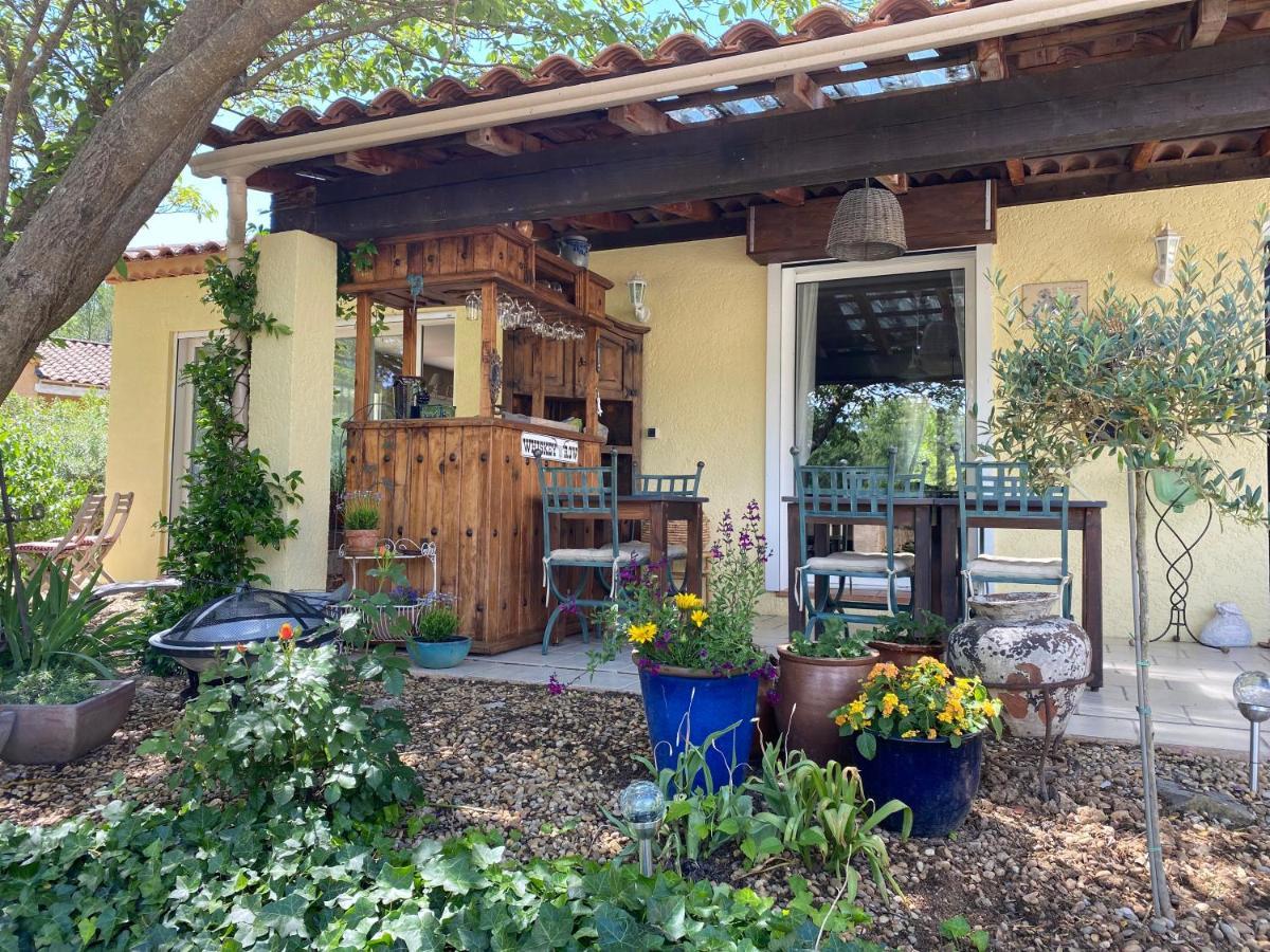 EntrecasteauxL'Eveil En Provence住宿加早餐旅馆 外观 照片
