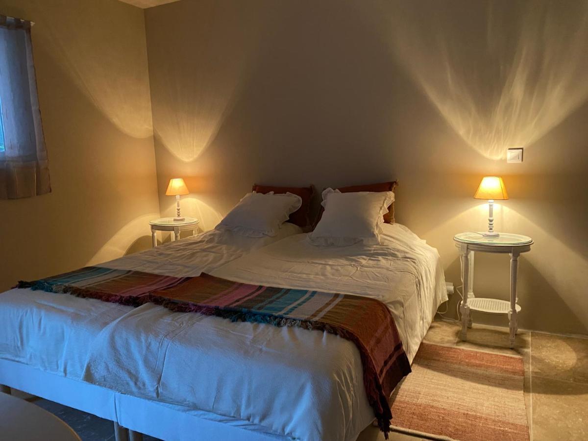 EntrecasteauxL'Eveil En Provence住宿加早餐旅馆 外观 照片