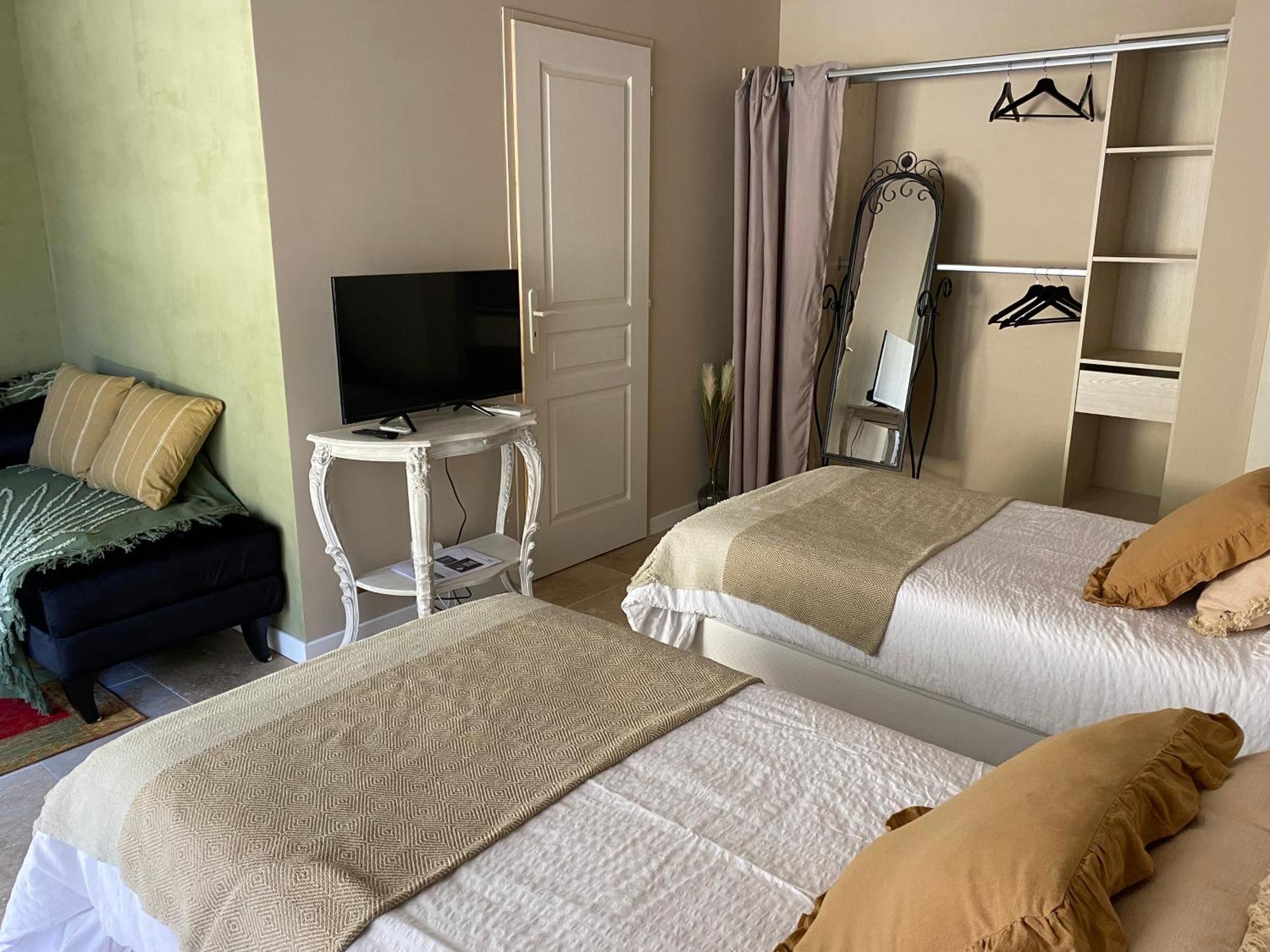 EntrecasteauxL'Eveil En Provence住宿加早餐旅馆 外观 照片
